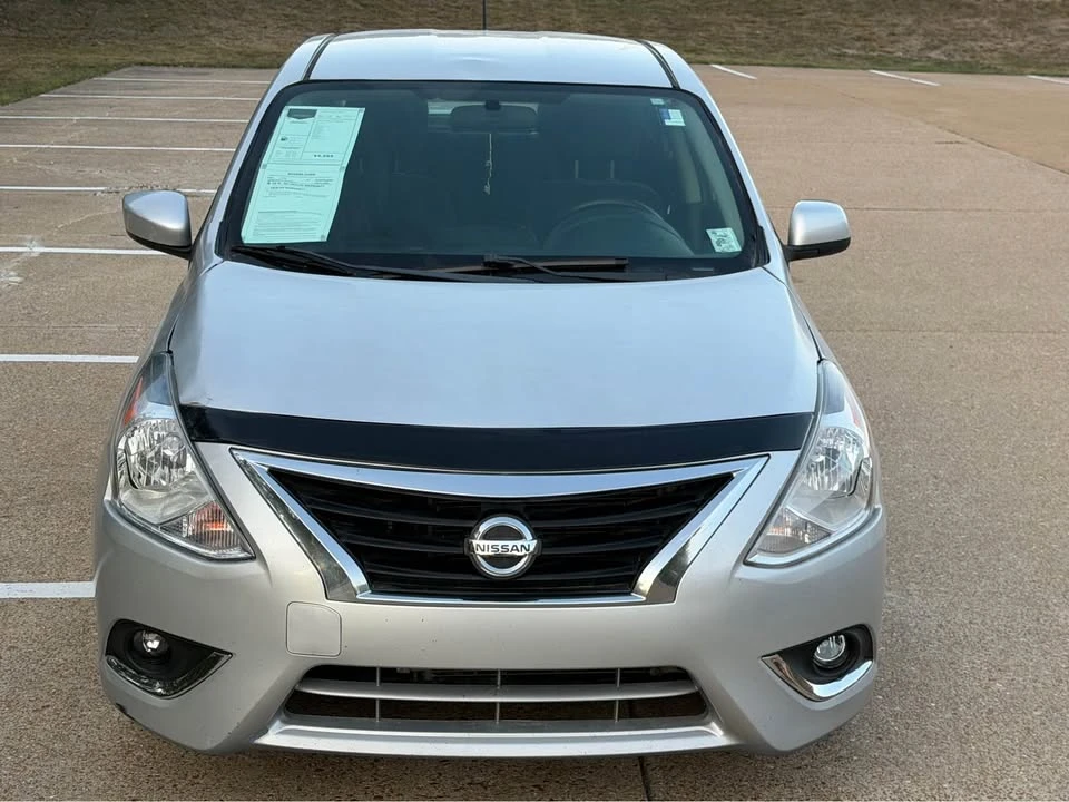 2017 Nissan Versa - Image 6 of 12