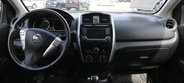 2017 Nissan Versa - Image 4 of 4