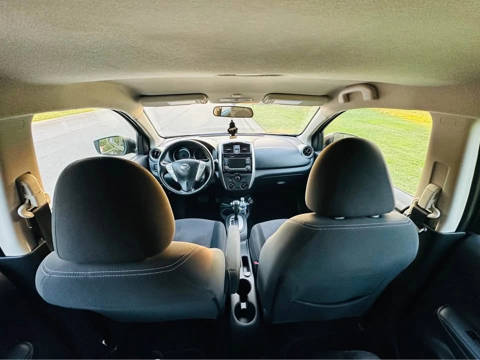2017 Nissan Versa - Image 9 of 12
