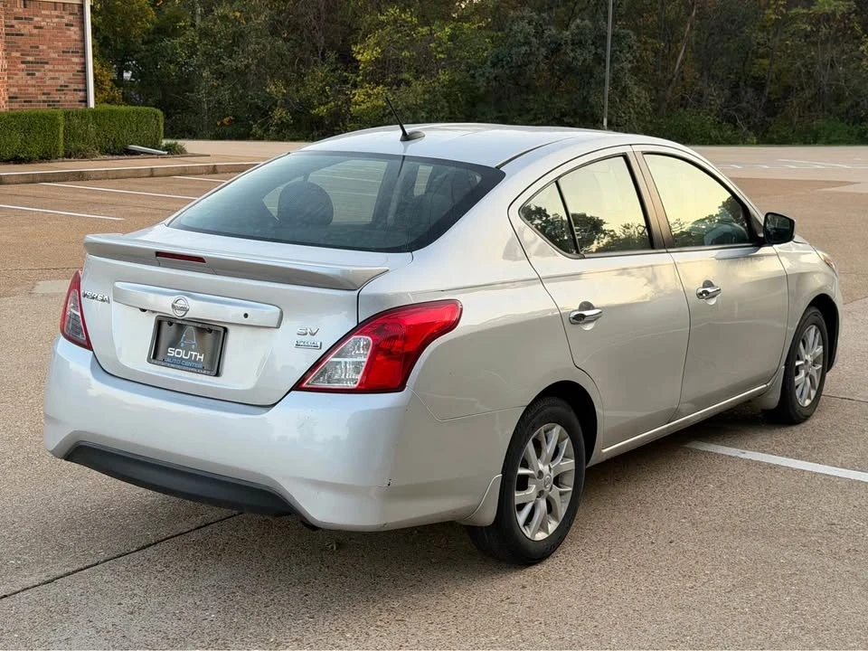 2017 Nissan Versa - Image 3 of 10