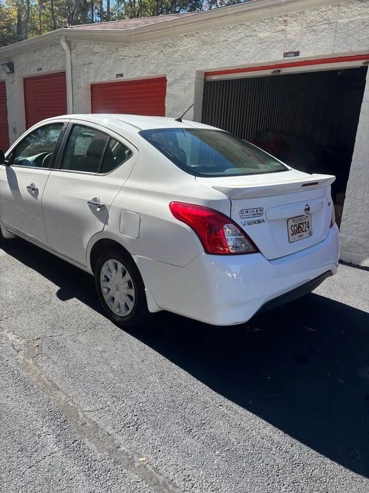2017 Nissan Versa - Image 4 of 13