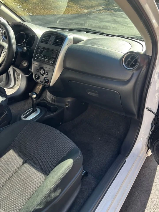 2017 Nissan Versa - Image 8 of 13