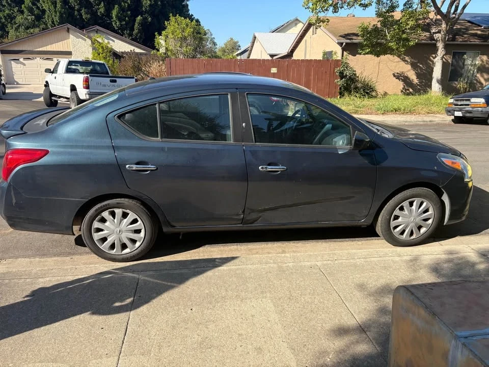 2017 Nissan Versa - Image 2 of 6