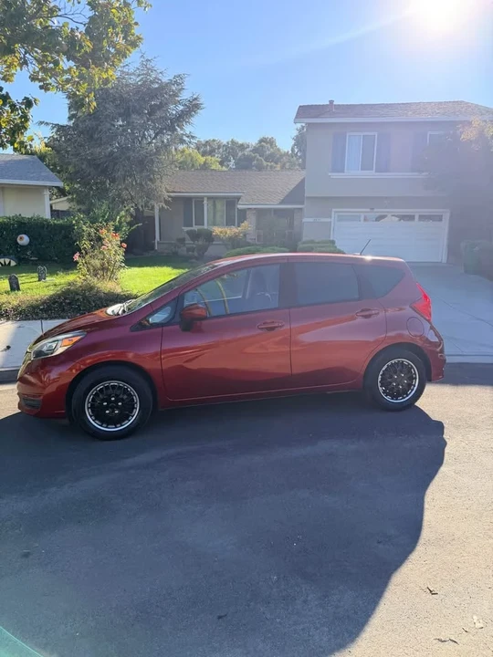 2017 Nissan Versa - Image 2 of 9