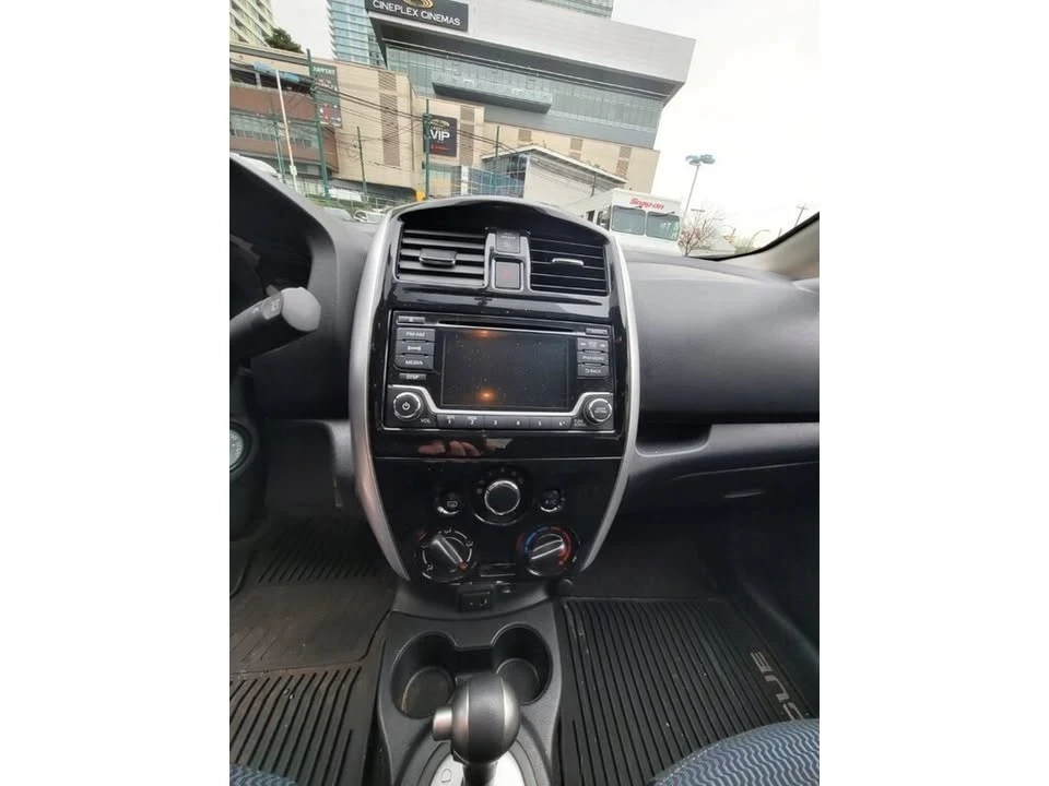 2017 Nissan Versa - Image 11 of 12