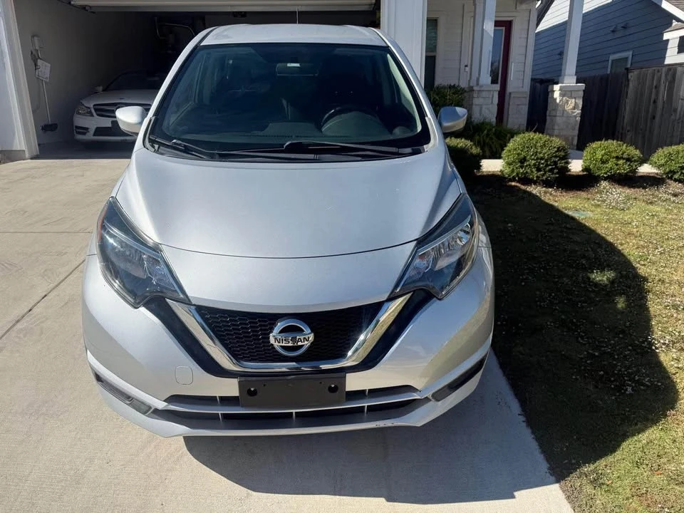 2017 Nissan Versa - Image 4 of 11