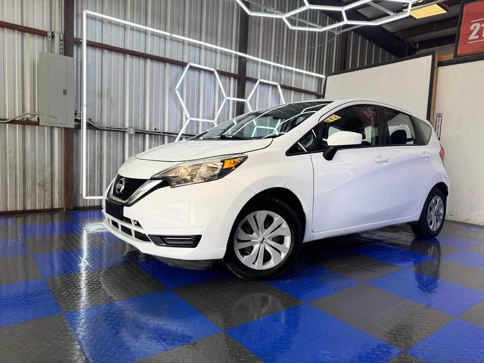 2017 Nissan Versa - Image 2 of 15