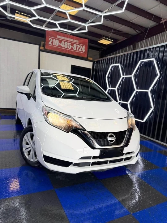 2017 Nissan Versa - Image 2 of 9