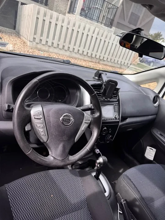 2017 Nissan Versa - Image 6 of 6
