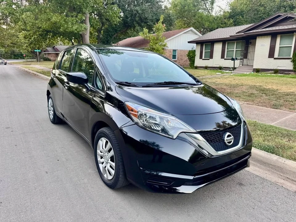 2017 Nissan Versa - Image 12 of 13