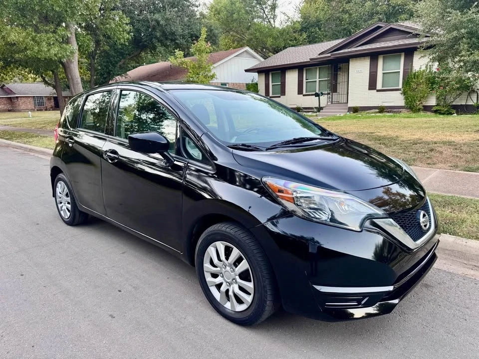 2017 Nissan Versa - Image 7 of 13