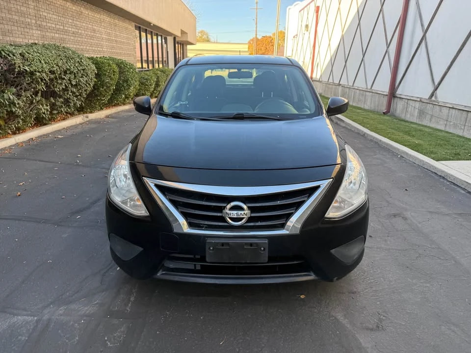 2017 Nissan Versa - Image 6 of 9