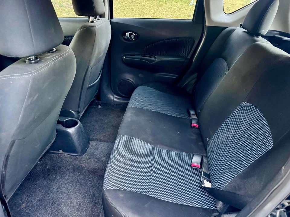 2017 Nissan Versa - Image 9 of 13