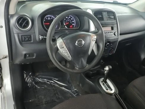 2017 Nissan Versa - Image 12 of 20