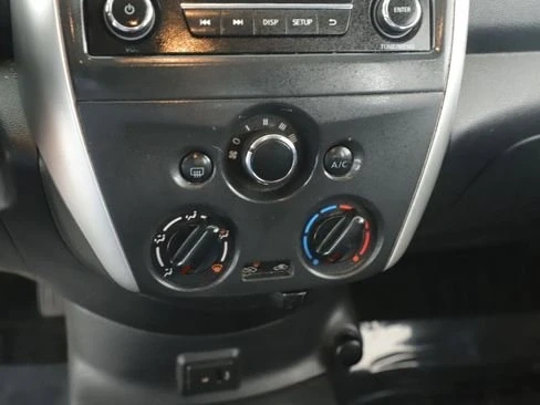 2017 Nissan Versa - Image 14 of 20