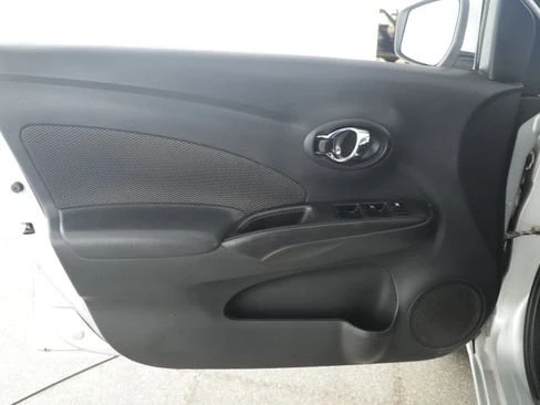 2017 Nissan Versa - Image 9 of 20