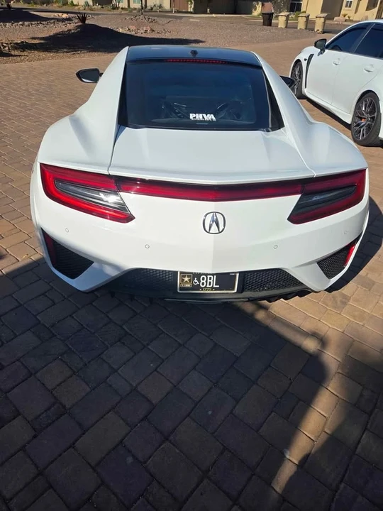 2017 Acura NC1 NSX - Image 4 of 8