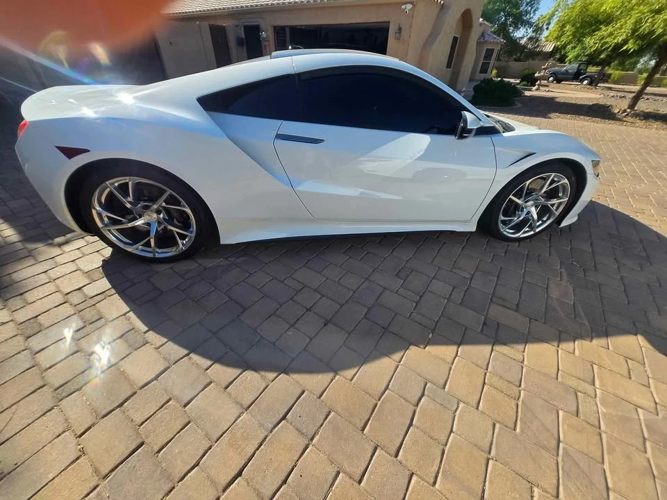 2017 Acura NC1 NSX - Image 3 of 8