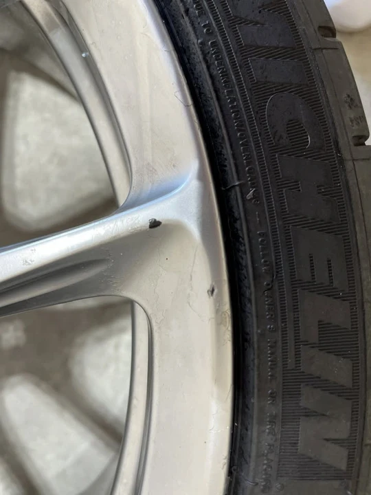 2017 Parts & Memorabilia Other Wheels - Image 2 of 10