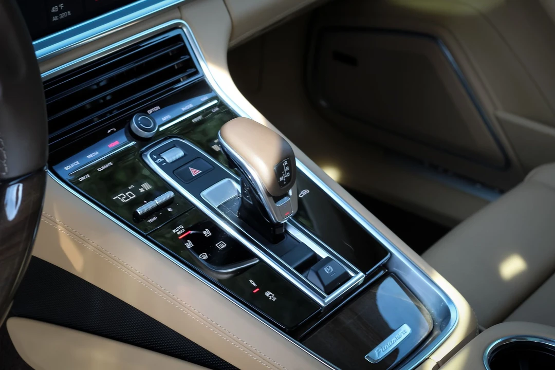 2017 Porsche 971 Panamera Turbo - Image 11 of 15