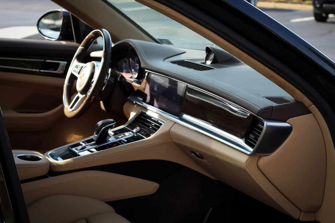 2017 Porsche 971 Panamera Turbo - Image 13 of 15