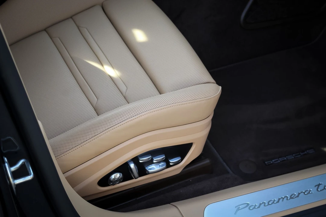 2017 Porsche 971 Panamera Turbo - Image 14 of 15