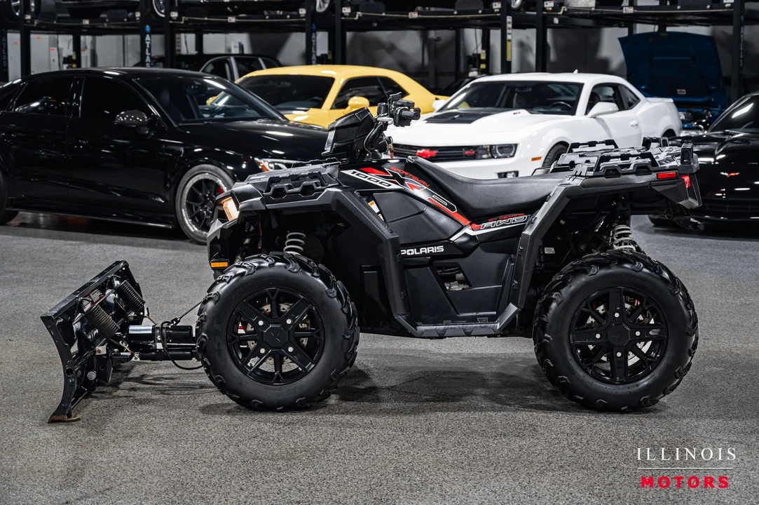 2017 Polaris Slingshot - Image 2 of 21