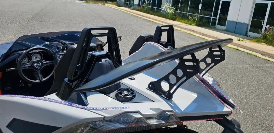2017 Polaris Slingshot - Image 15 of 21