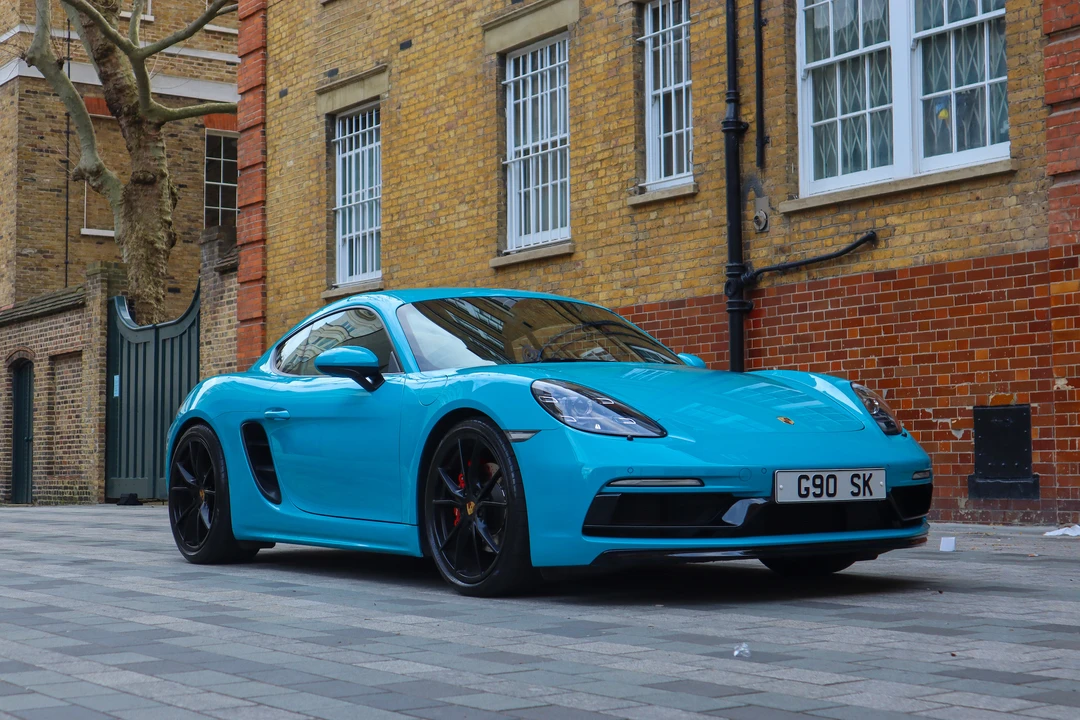 2017 Porsche 718 Cayman S - Image 6 of 18