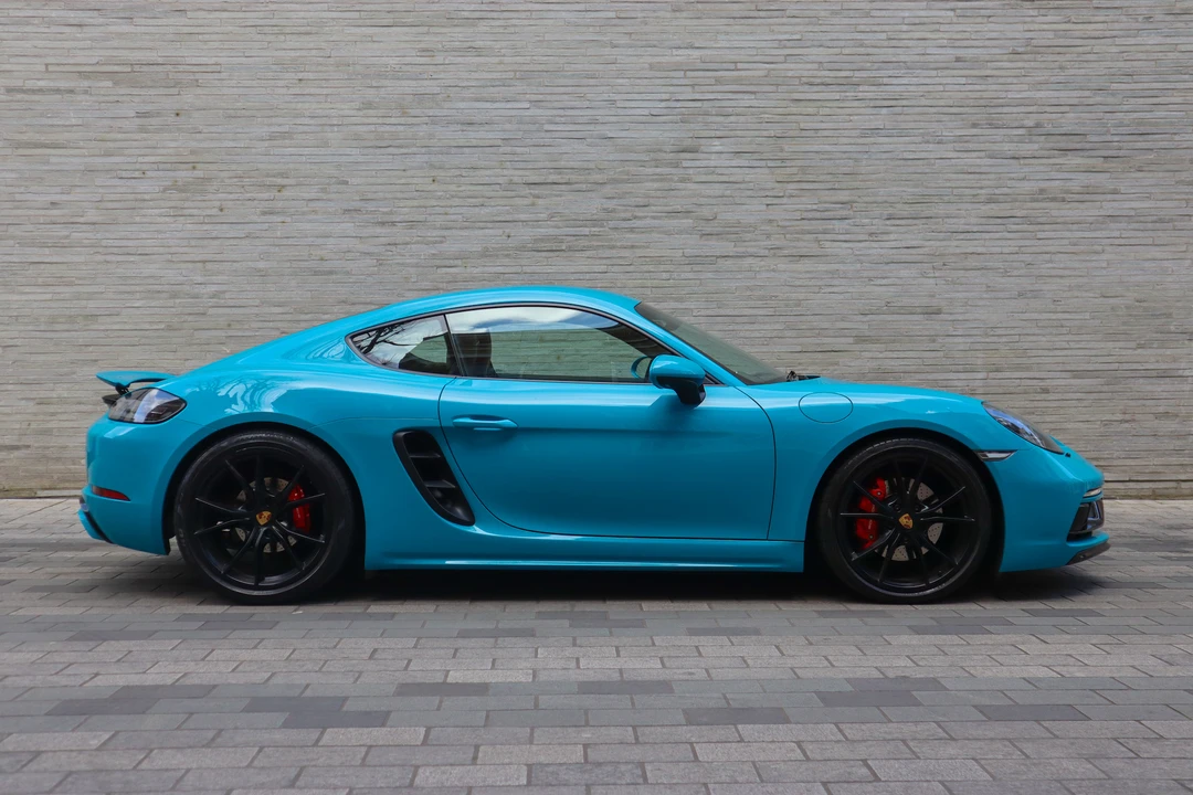 2017 Porsche 718 Cayman S - Image 7 of 18