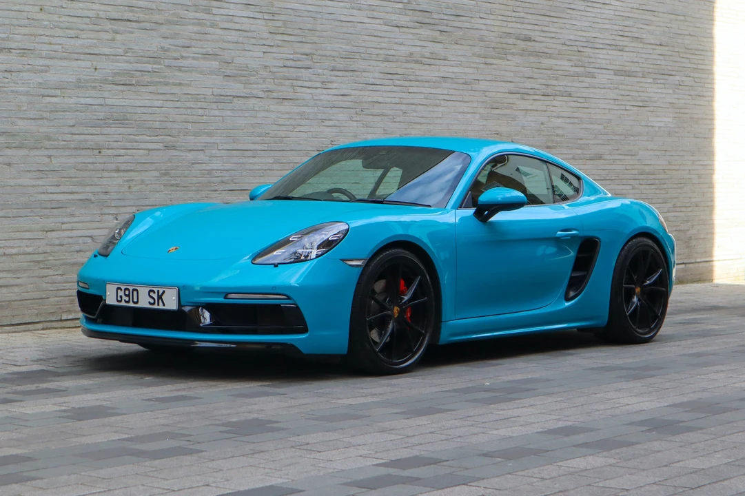 2017 Porsche 718 Cayman S - Image 2 of 18