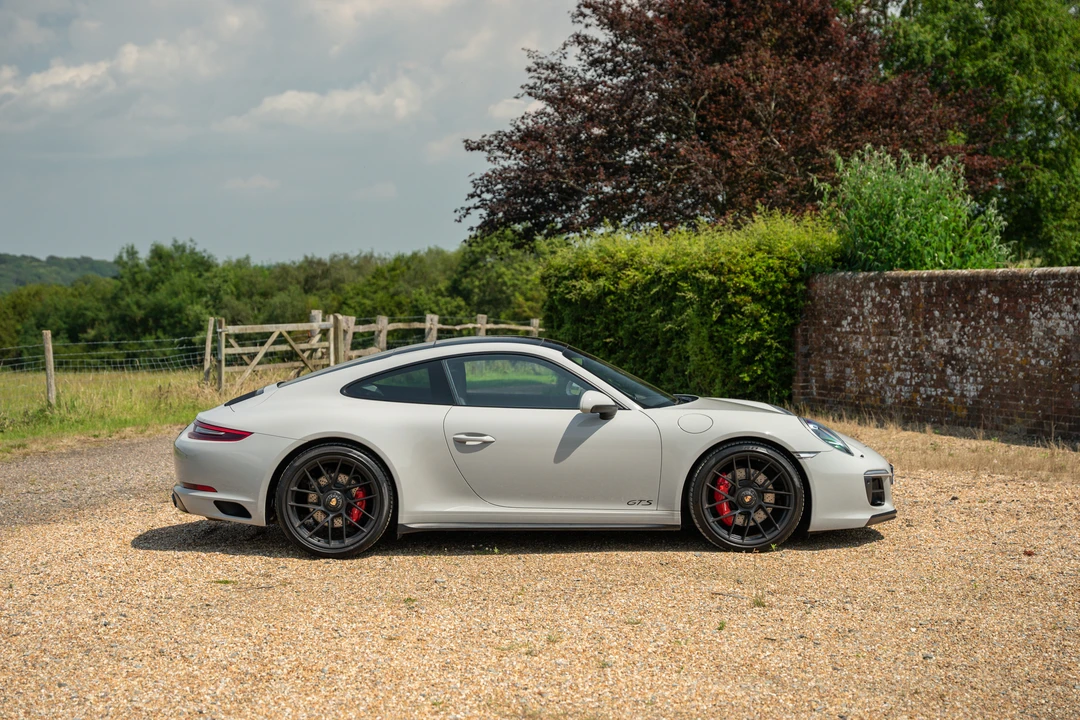 2017 Porsche 991 Carrera GTS - Image 10 of 31