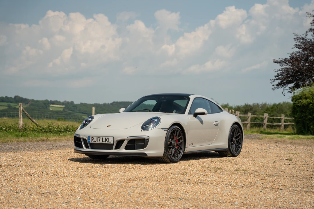 2017 Porsche 991 Carrera GTS - Image 26 of 31