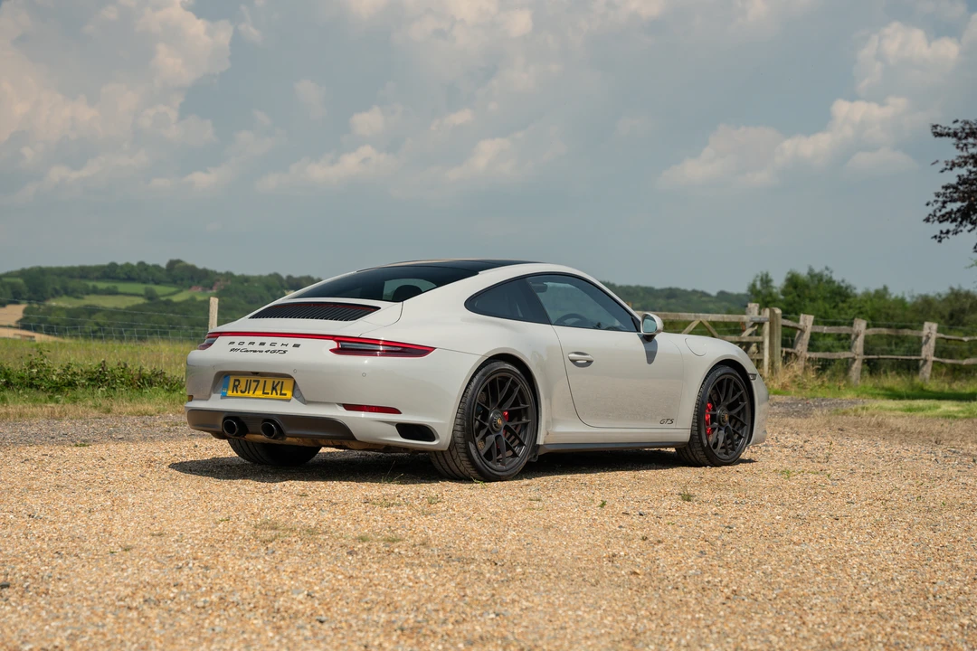 2017 Porsche 991 Carrera GTS - Image 17 of 31