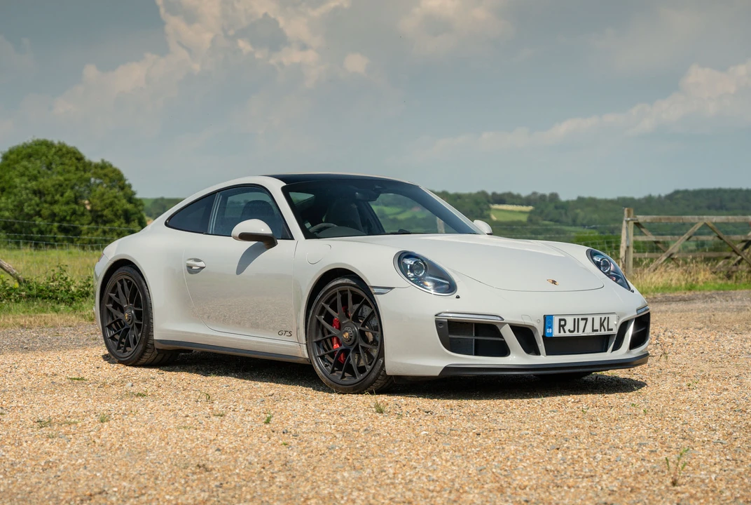 2017 Porsche 991 Carrera GTS - Image 2 of 31
