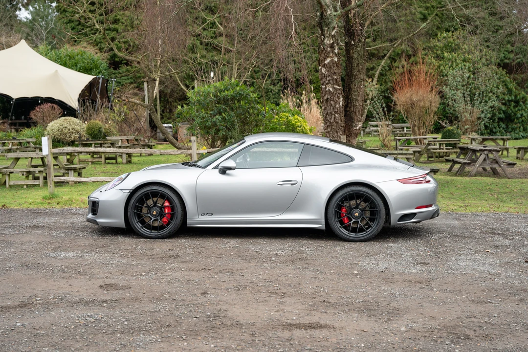 2017 Porsche 991 Carrera GTS - Image 5 of 31