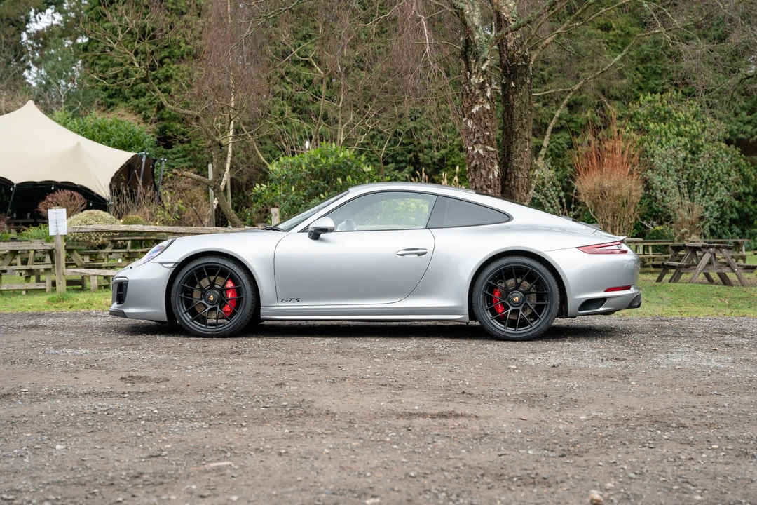 2017 Porsche 991 Carrera GTS - Image 13 of 31