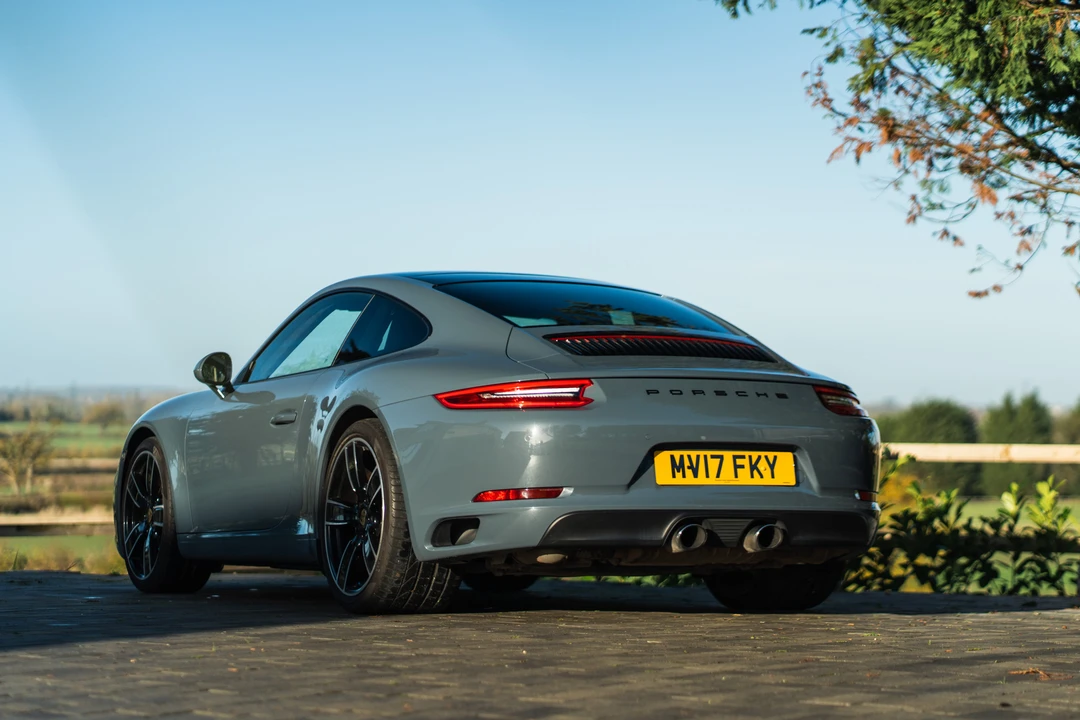 2017 Porsche 991 Carrera - Image 8 of 31