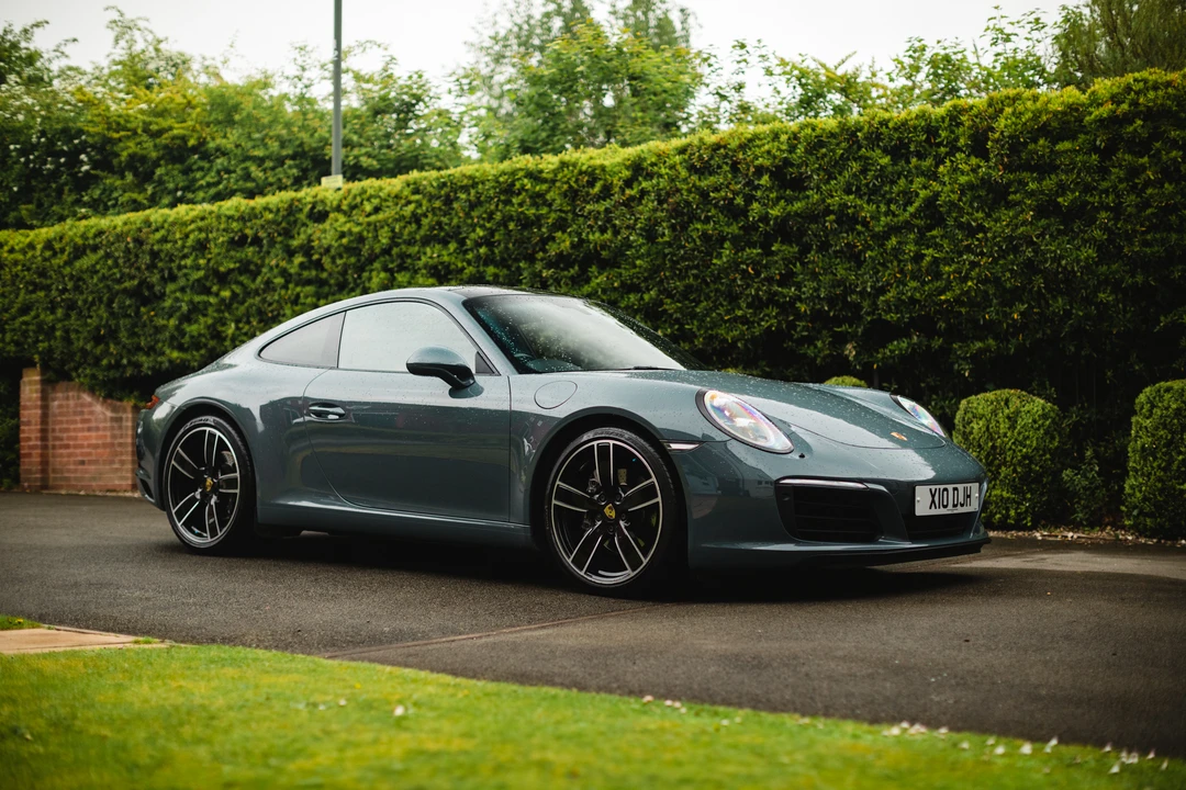 2017 Porsche 991 Carrera - Image 25 of 31