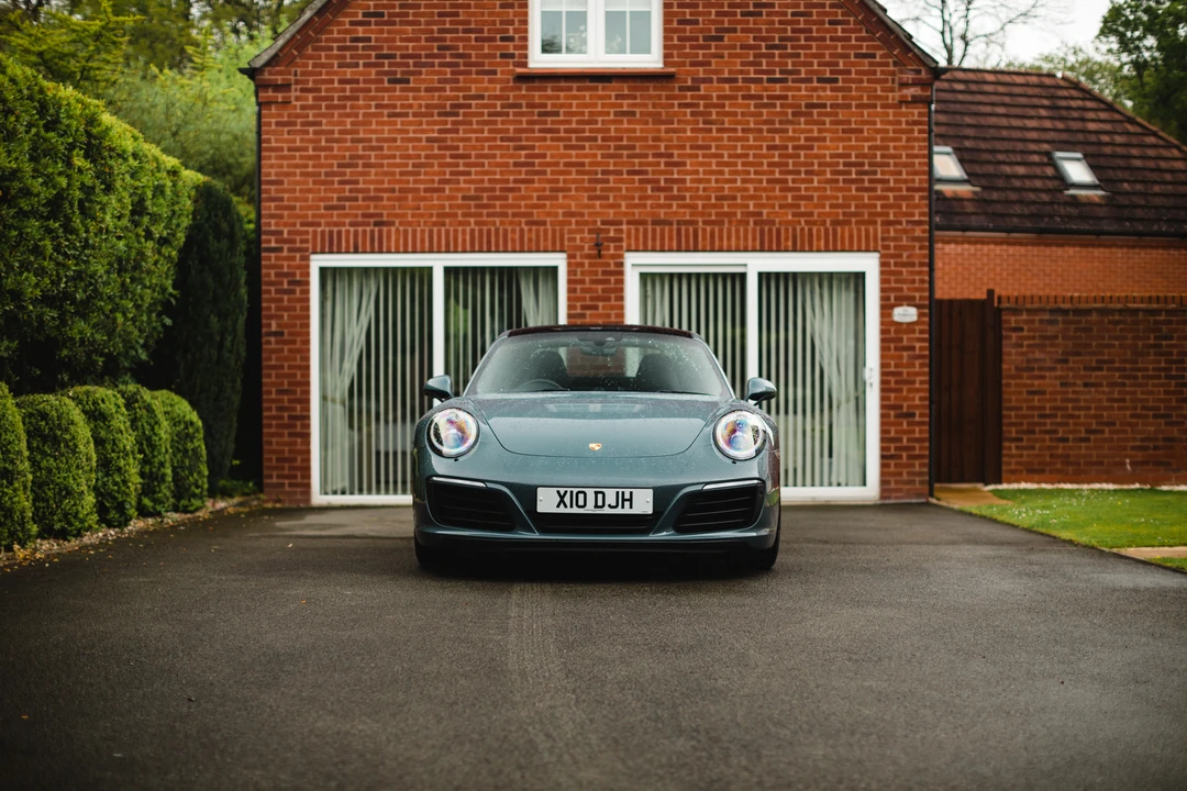 2017 Porsche 991 Carrera - Image 12 of 31