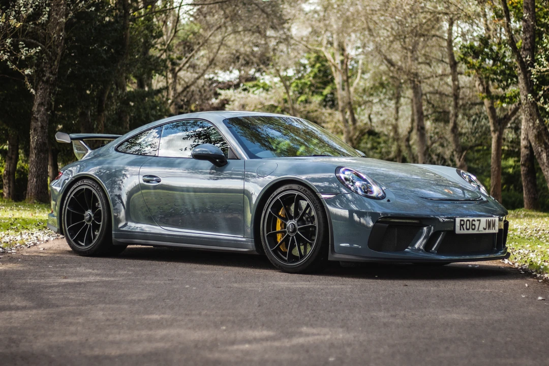 2017 Porsche 991 GT3 - Image 2 of 31