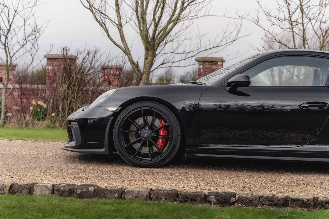 2017 Porsche 991 GT3 - Image 19 of 31