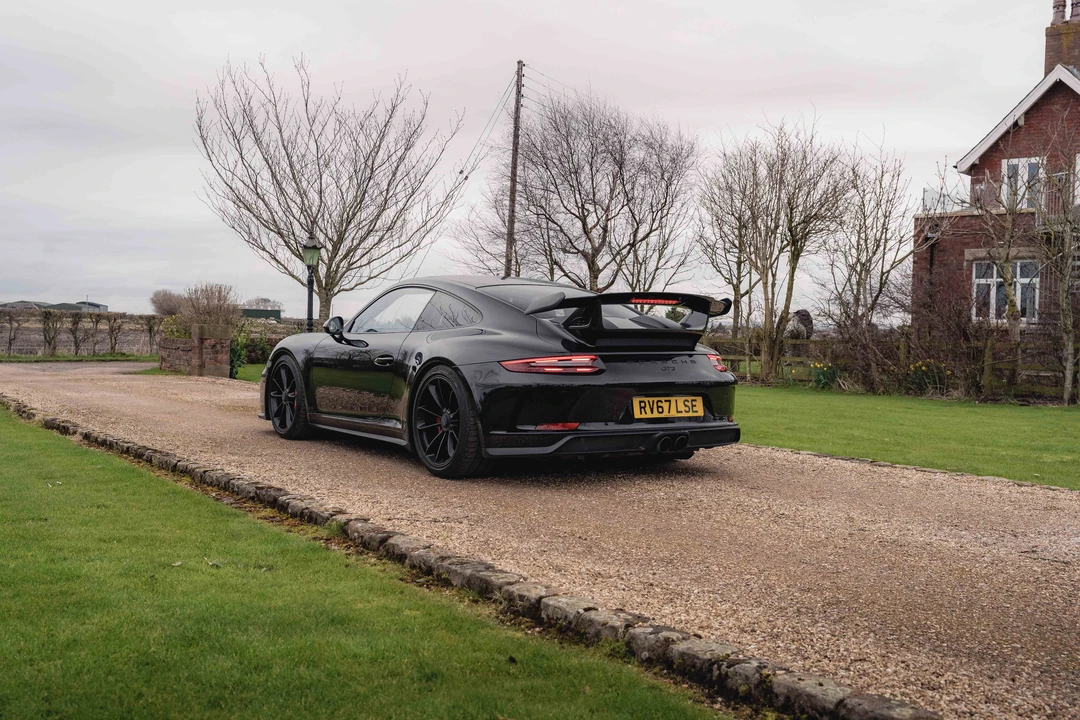 2017 Porsche 991 GT3 - Image 7 of 31