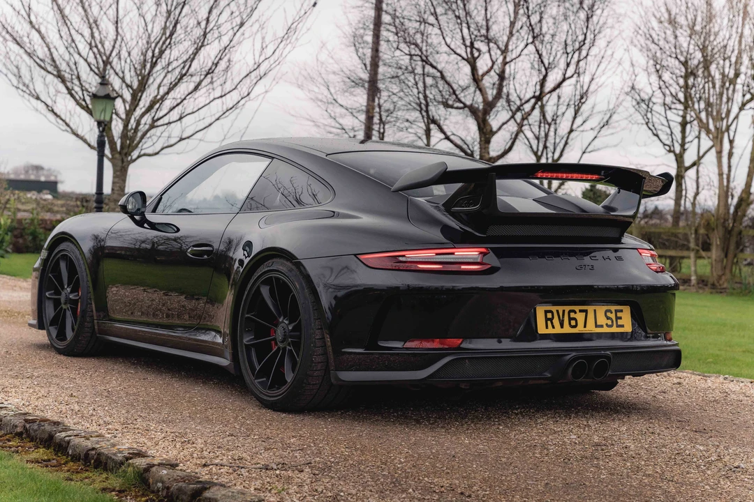 2017 Porsche 991 GT3 - Image 26 of 31