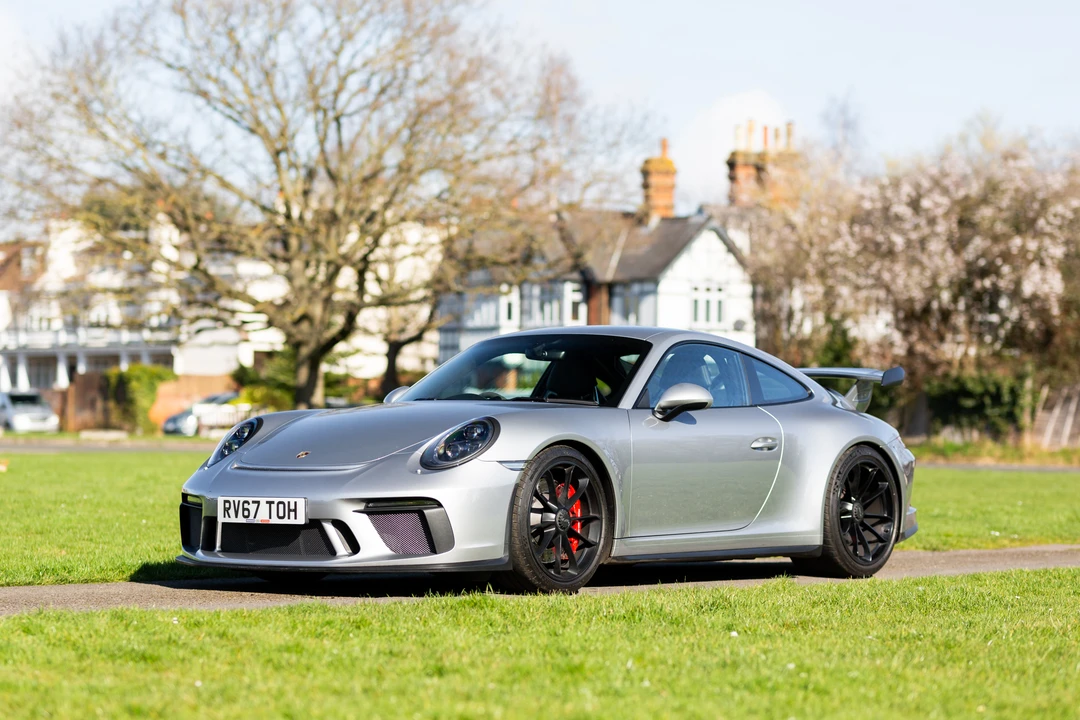 2017 Porsche 991 GT3 - Image 19 of 31