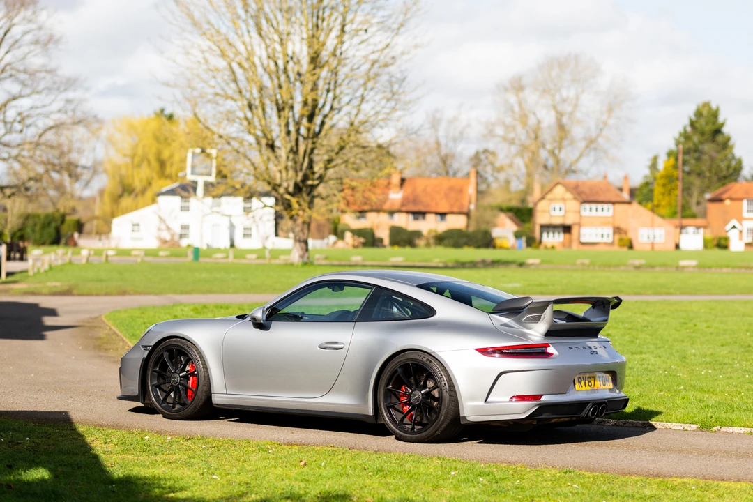 2017 Porsche 991 GT3 - Image 14 of 31