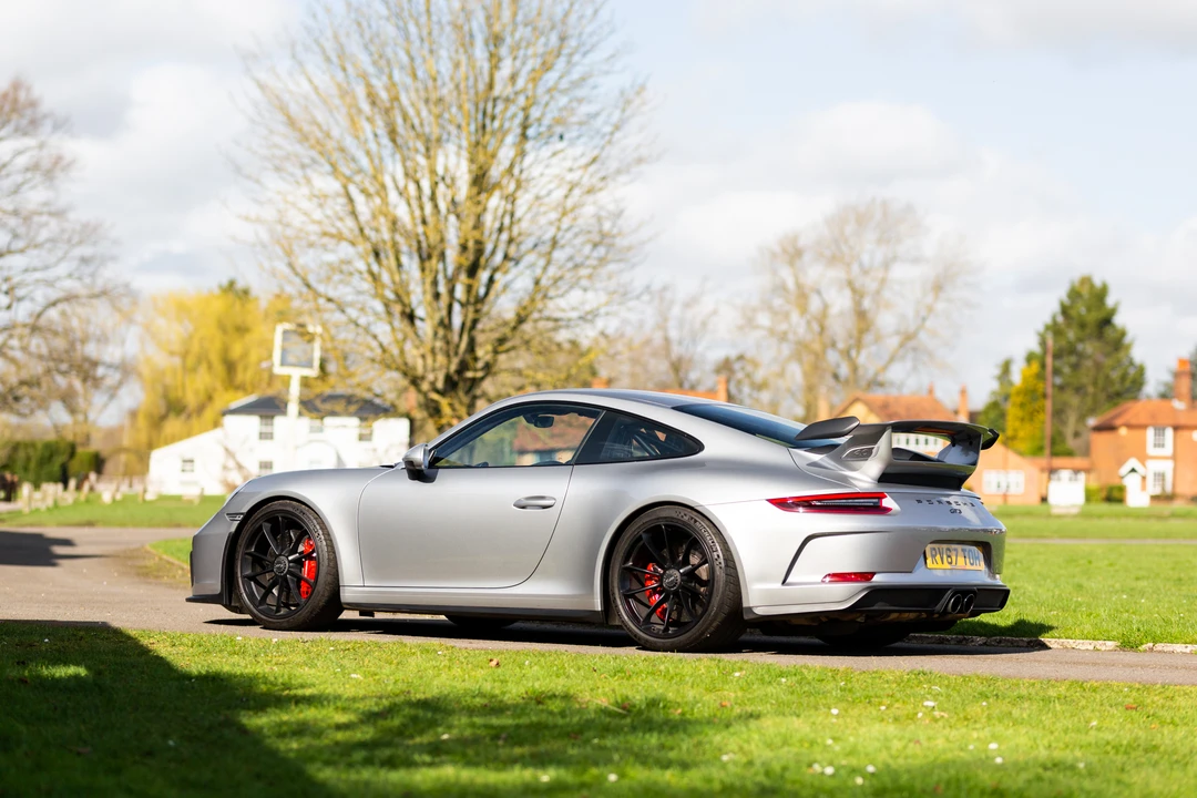 2017 Porsche 991 GT3 - Image 6 of 31