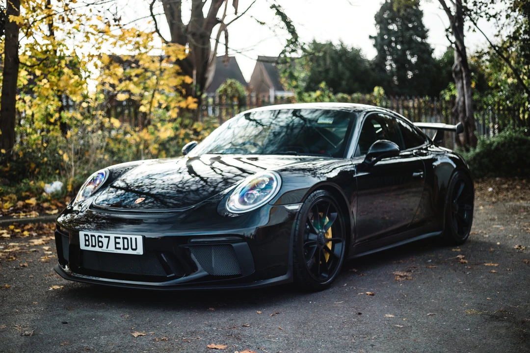 2017 Porsche 991 GT3 - Image 2 of 31