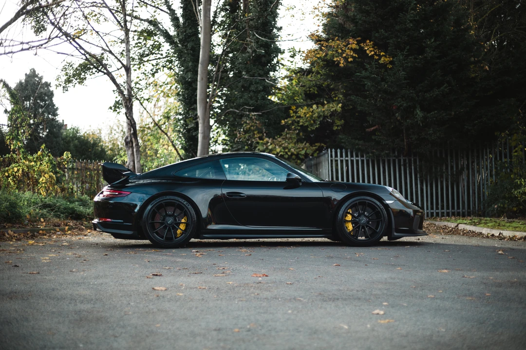 2017 Porsche 991 GT3 - Image 25 of 31