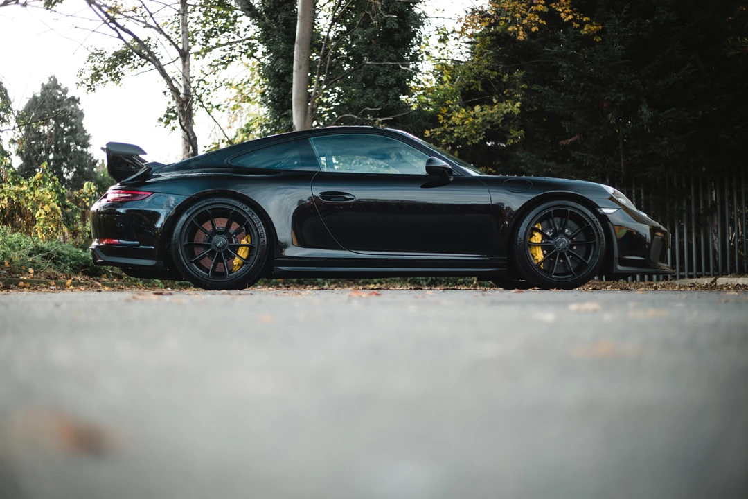 2017 Porsche 991 GT3 - Image 27 of 31